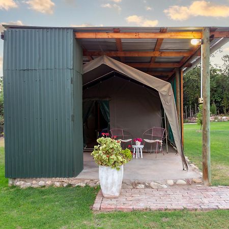Die Fonteine Country Guesthouse And Glamping Oudtshoorn Kültér fotó