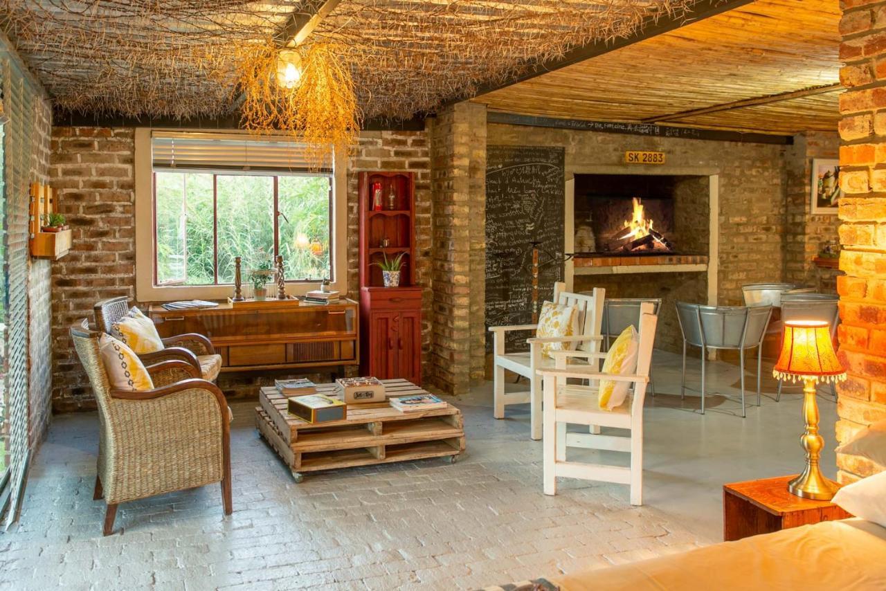 Die Fonteine Country Guesthouse And Glamping Oudtshoorn Kültér fotó