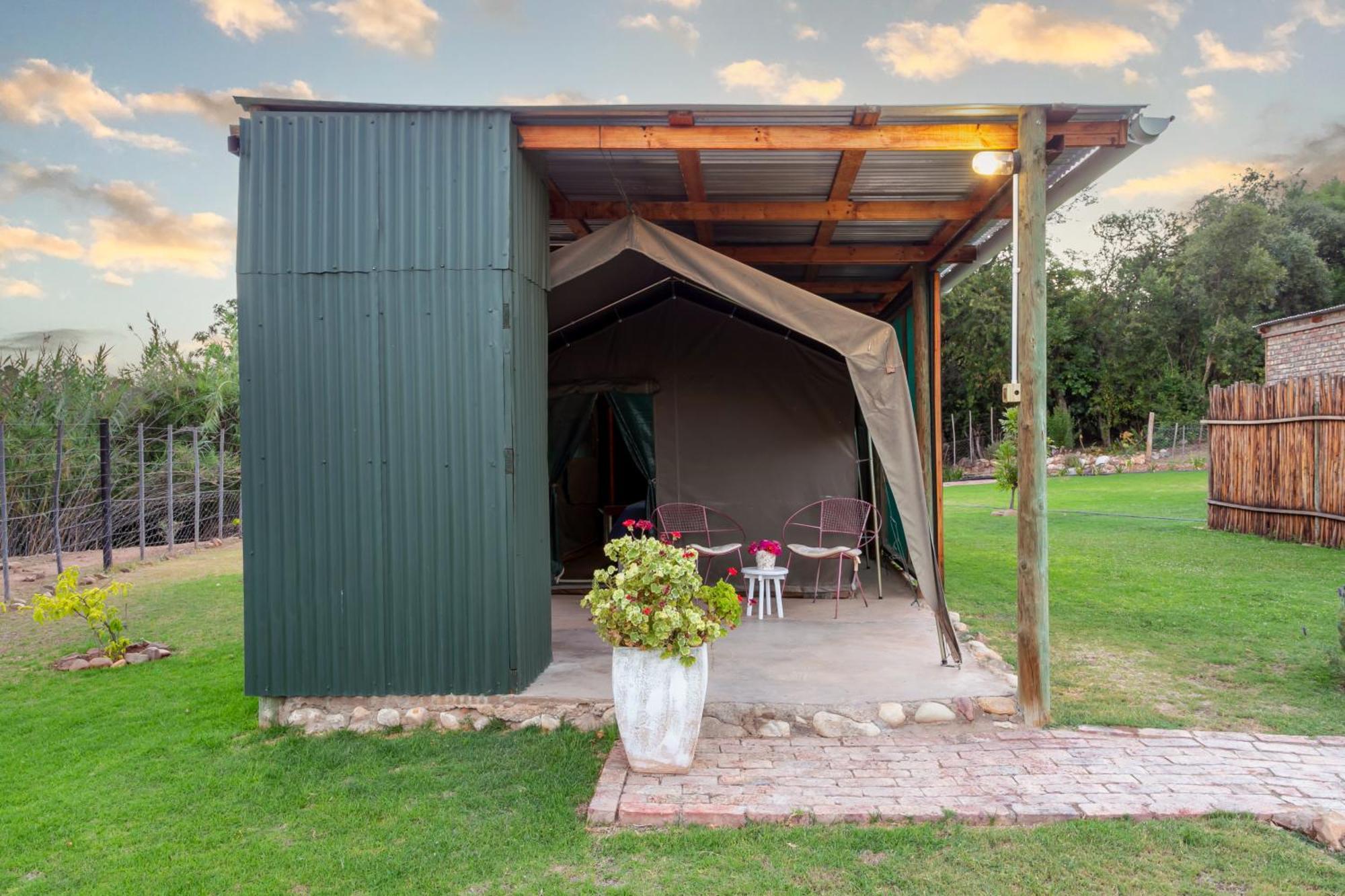 Die Fonteine Country Guesthouse And Glamping Oudtshoorn Kültér fotó