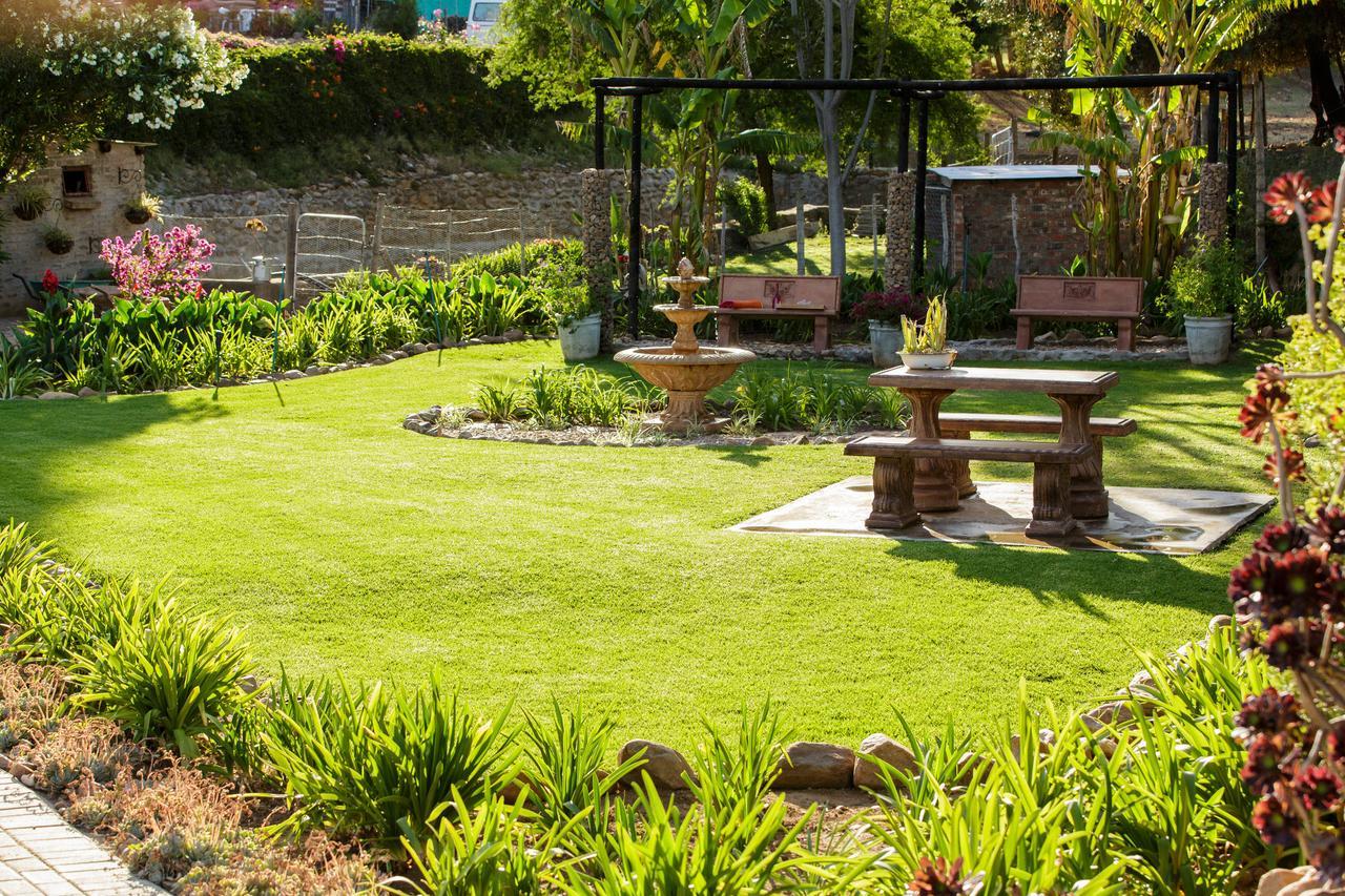 Die Fonteine Country Guesthouse And Glamping Oudtshoorn Kültér fotó